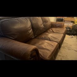 Beautiful Tufted Leather Couch 