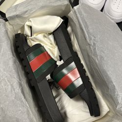 Gucci Slides 