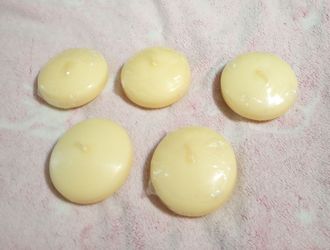 Floating candles Off White 3 inch 5 Count Unscented