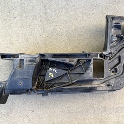 2016 - 2023 Toyota Tacoma Right Rear Bumper Extension Bracket 