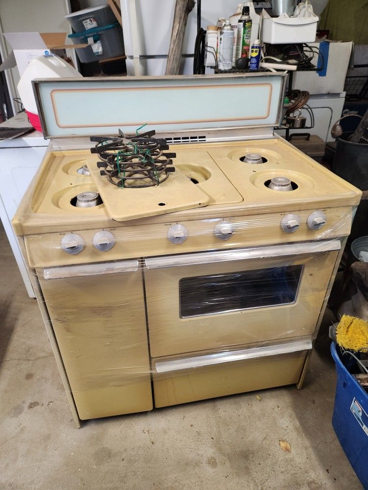 Vintage JCPenney Stove