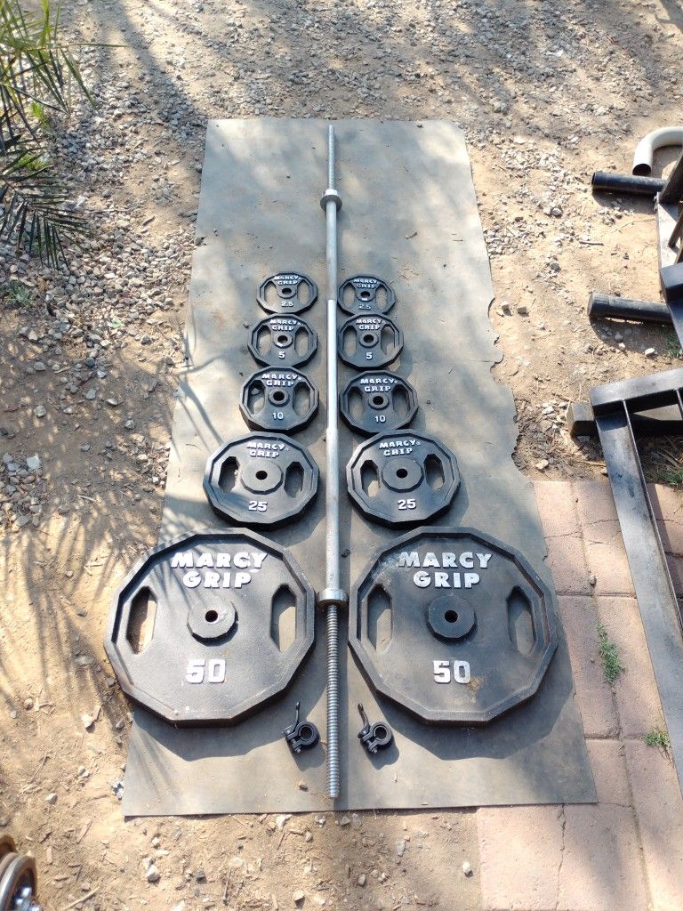 7ft Bar With Weights 190lbs