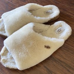 Ugg Slippers