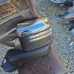 2021 Silverado 2(contact info removed)HD  View Mirror 1491717