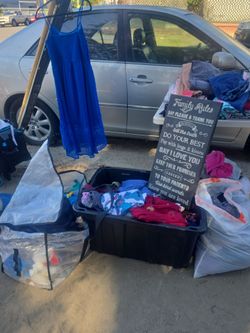 Yard sale lomi