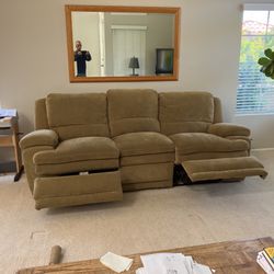 La-Z-Boy couch two reclining sections good condition no rips
