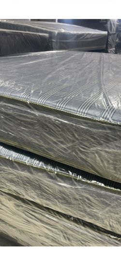 Queen Mattress Set $129