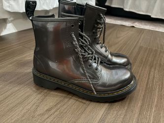 Kids docs size 3Y