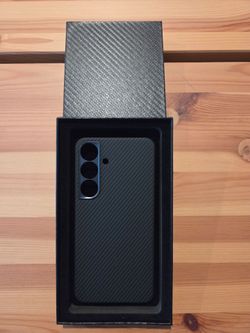 QADIR Aramid carbon fiber case for Samsung Galaxy S25  case Ultra-thin drop-resistant Carbon Fiber