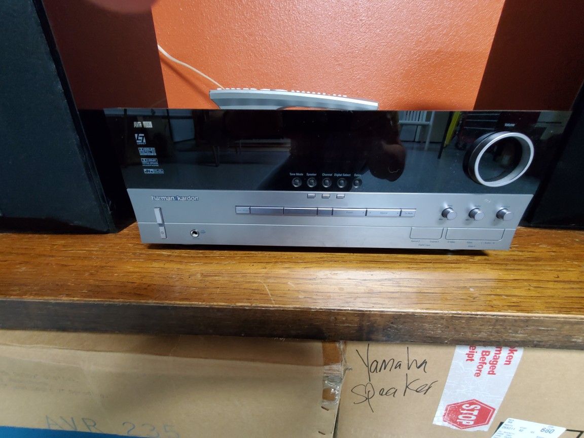 Harman Kardon Receiver + Speakers