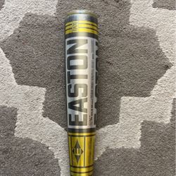 Easton Baseball Bat Size 32”, 27oz, Barrel Size 2 3/4”