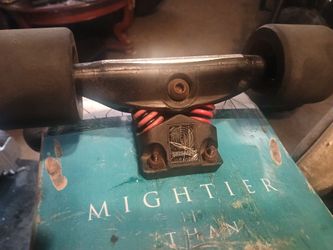 vintage skateboarding trucks