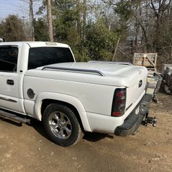 Bed Cover 04 GMC Sierra Crew Can