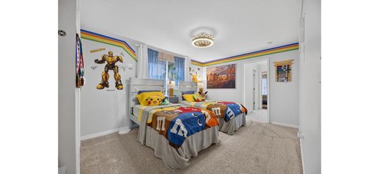 Two twin beds from rooms to go