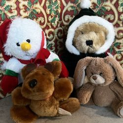 Stuffed Christmas Dolls