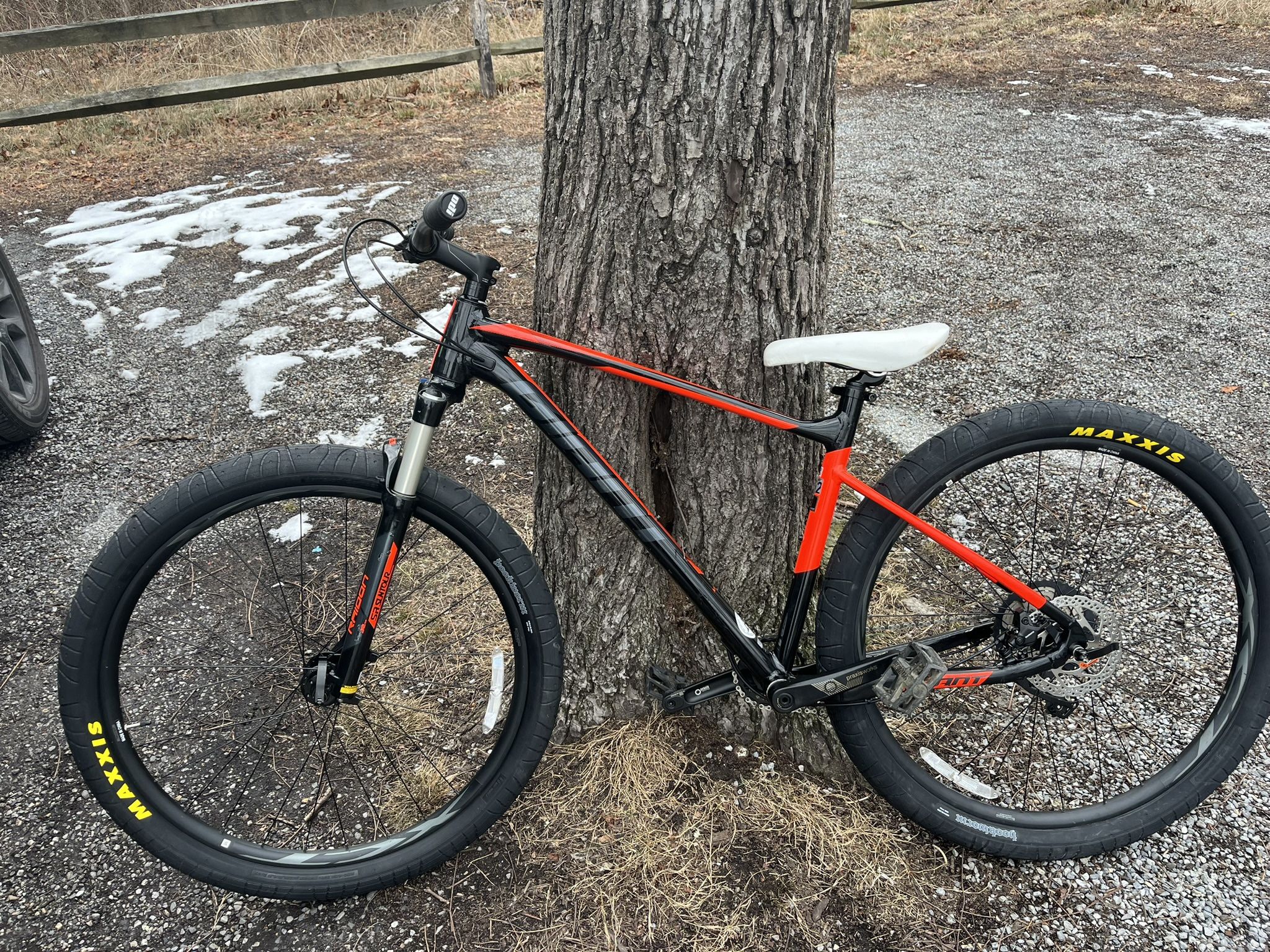 Giant Fathom 2 29er