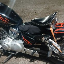 2012 Yamaha Vstar Runs Fast Smothe/loud