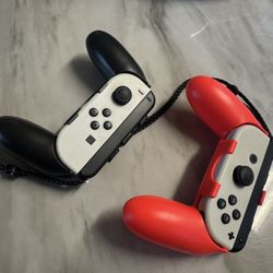 Left & Right Nintendo Switch  Player 1 & Player 2 Grip Handles Holder Control For The JoyCons     ****( Read Description )****