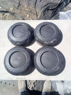 Wheel caps