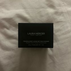 Laura Mercier Translucent Loose Setting Powder