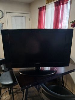 Samsung TV 34"