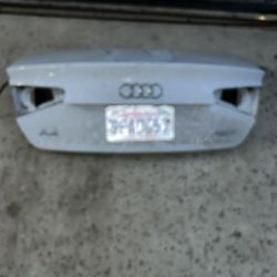2013-2016 Audi A4 S4 OEM Rear Trunk Lid Deck Lid Assembly Complete 