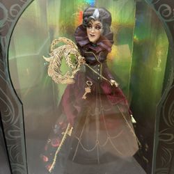 Disney Designer Collection – Midnight Masquerade Series Lady Tremaine Limited Edition Doll