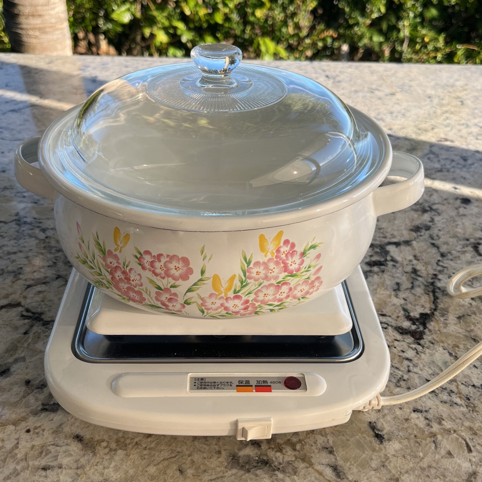 Pot With Warmer