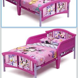Minnie Mouse Toddler Bed