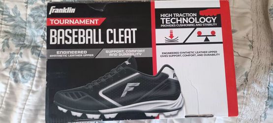 Baseball shoes