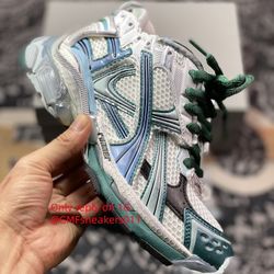 b.alenciaga runner 