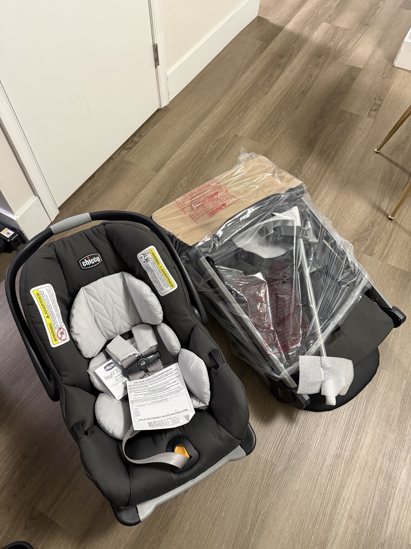 Chicco Bravo 3-in-1 Quick-Fold Trio Travel System - Parker