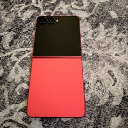 Like New Unlocked Samsung Galaxy Z Flip 7 (Coral Red) 256GB