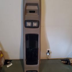 92-00 C2500/3500 Chevrolet Crew Cab Roof Console. 