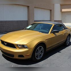 2010 FORD MUSTANG
