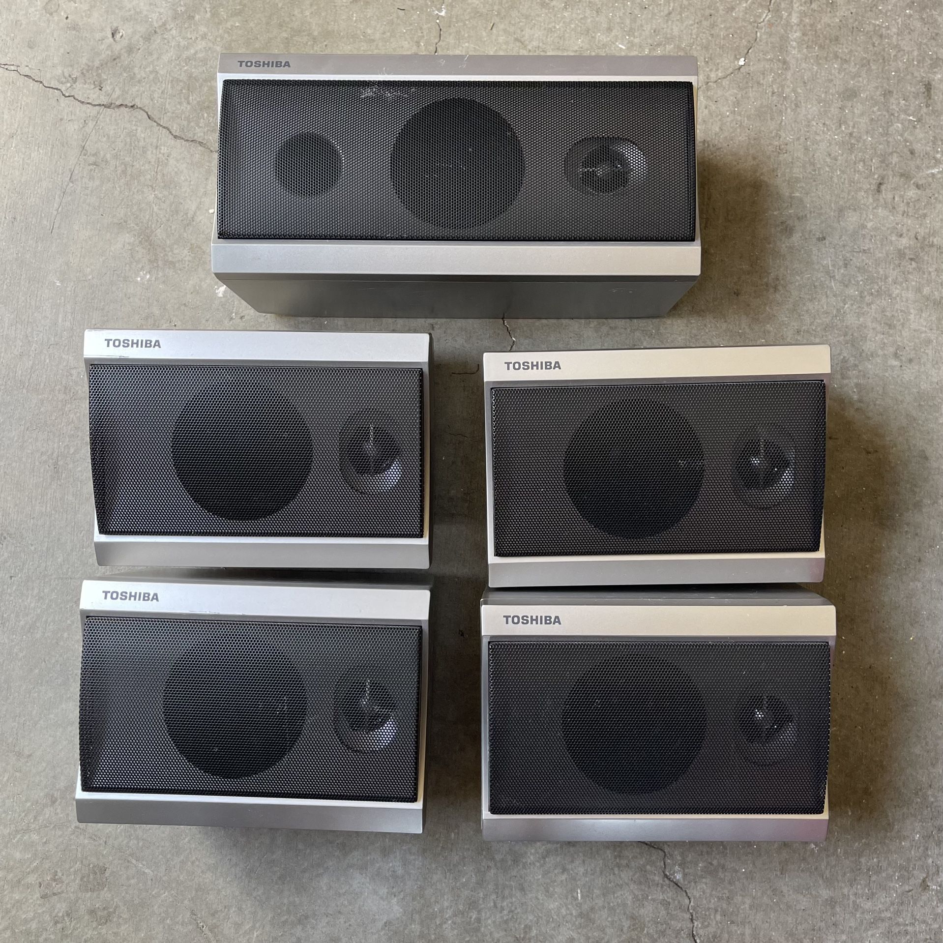 Toshiba Home Theater System Surround Sound Speakers V55HTS Set of 5