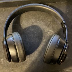 Apple Beats Solo3