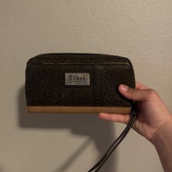 Guess Wallet Women’s