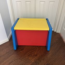 Fisher price Toy Box And Table 