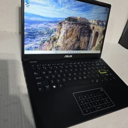 ASUS VIVOBOOK 14 WINDOWS 11 PRO Wi-Fi 5, USB Type-C, 10Hrs Battery Life,, HDMI OUTPUT WEBCAM FAST AND RELIABLE  NO ISSUES WHATSOEVER CHARGER INCLUDED 