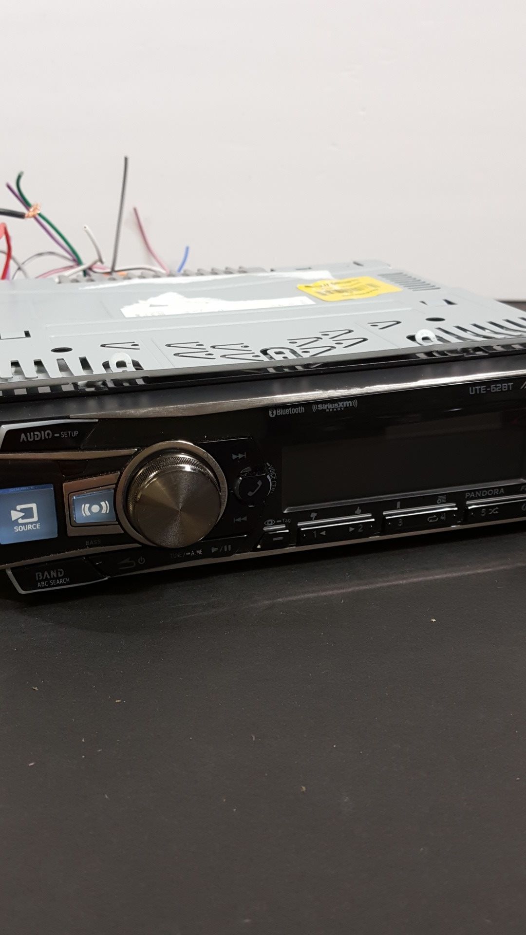 ALPINE UTE 62BT Bluetooth Car Stereo Head unit