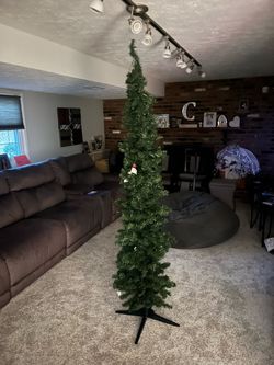 7ft pencil Christmas tree