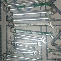  40 Pittsburgh Wrenches