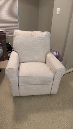 ELECTRIC NURSING CHAIR (Paid over $1k New)