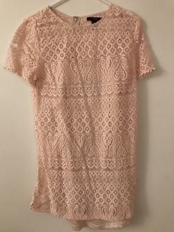 Forever 21 Light Pink Dress With Sleeves