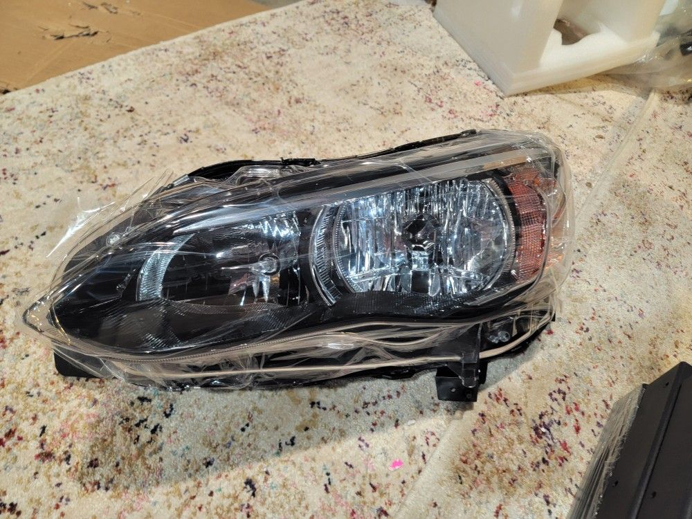 15-17 SUBARU LEGACY HEADLIGHT