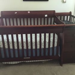 ✨ FOR SALE: Beautiful Solid Mahogany Baby Crib & Mattress ✨