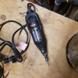 Dremel 