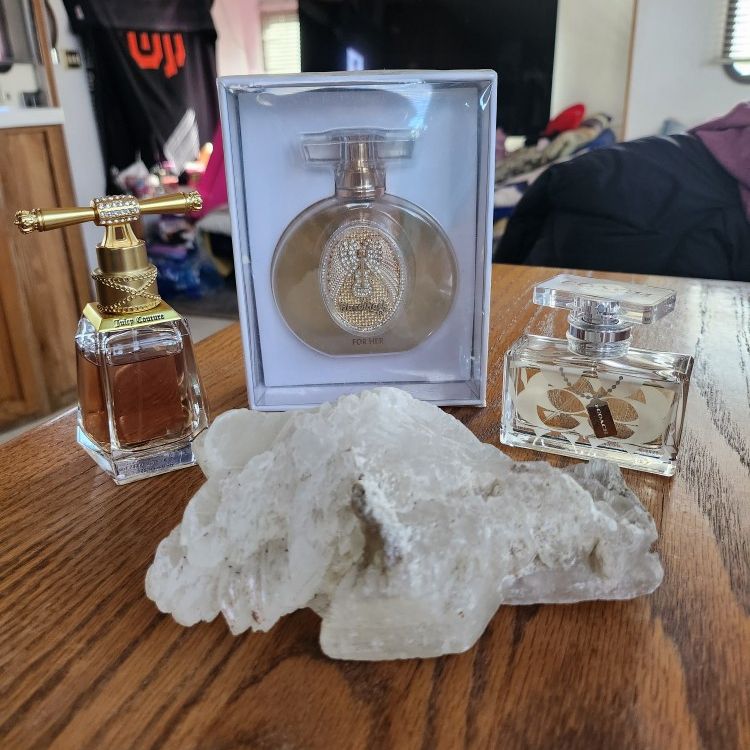 Women Perfume for Sale in West Sacramento, CA - OfferUp