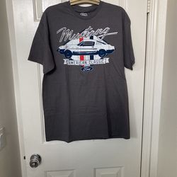 Mustang American Classic Ford Official Licensed Product Gray T-Shirt Size L